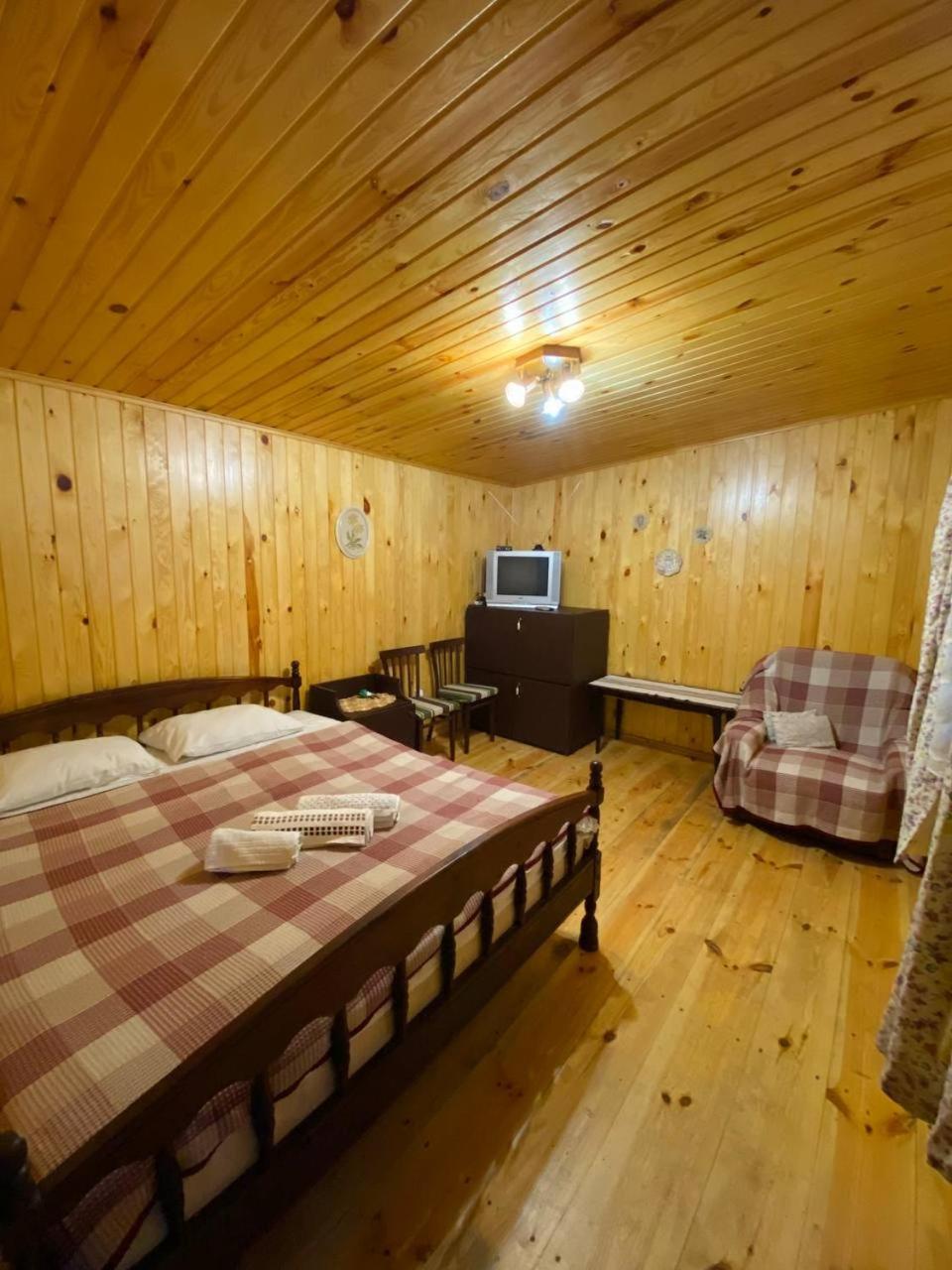 Penzion Садиба Орисин Явір Orysyn Yavir Sviťaz Exteriér fotografie